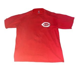 Throwback Cincinnati Reds team t-shirt